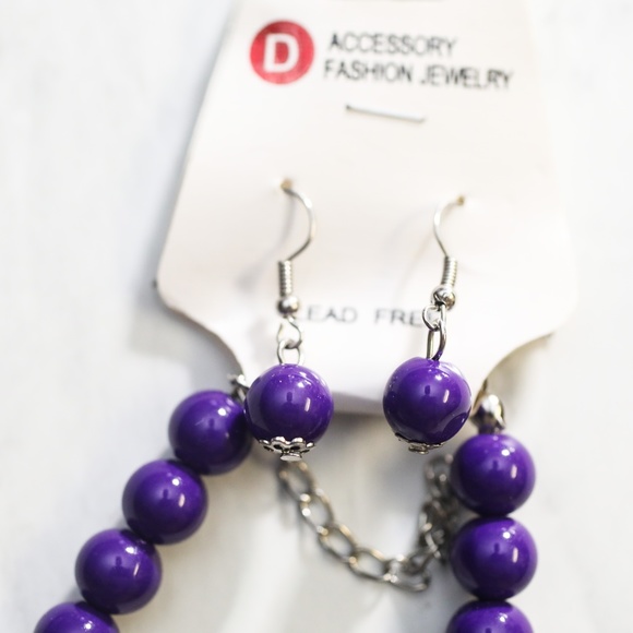 Bead necklace and earrings PURPLE! - Picture 3 of 7